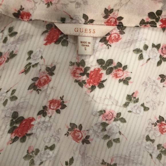 Perfect Spring  Shawl - Picture 2 of 2